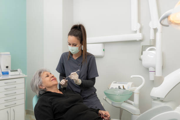 Best Emergency Gum Treatment in Buffalo Grove, IL